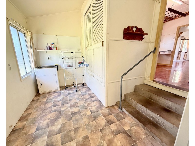 21 Tara Road, Chinchilla QLD 4413