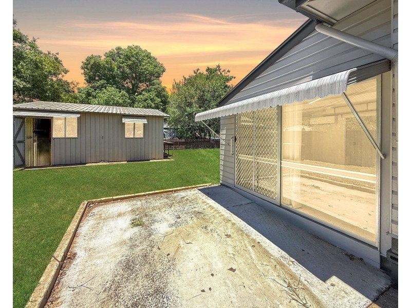 21 Tara Road, Chinchilla QLD 4413