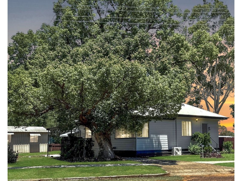 21 Tara Road, Chinchilla QLD 4413