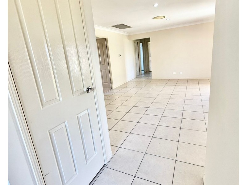 29 Cameron Street, Chinchilla QLD 4413