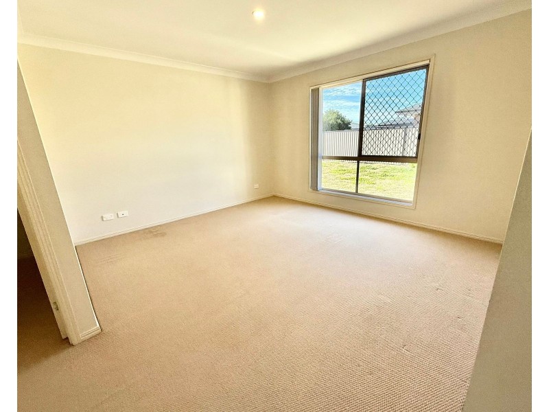 29 Cameron Street, Chinchilla QLD 4413