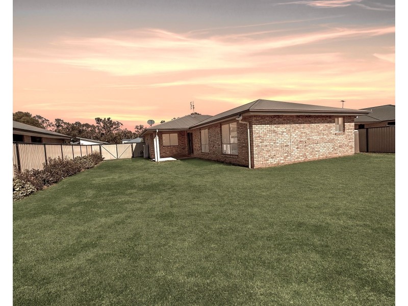 29 Cameron Street, Chinchilla QLD 4413