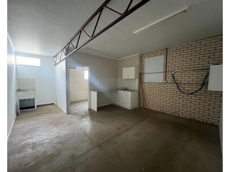 A/84 Hypatia Street, Chinchilla QLD 4413