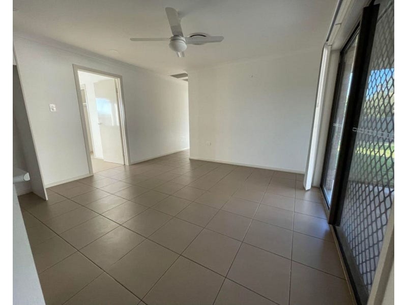 45 Sheridan Street, Chinchilla QLD 4413