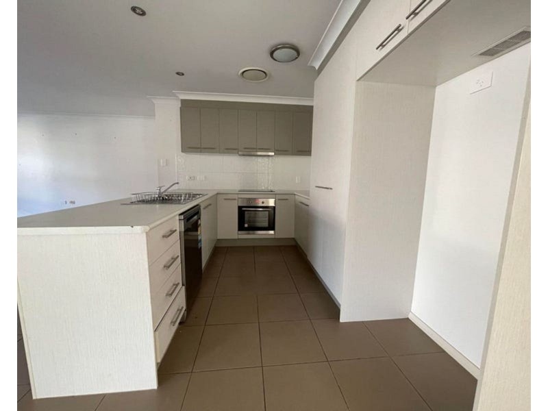 45 Sheridan Street, Chinchilla QLD 4413