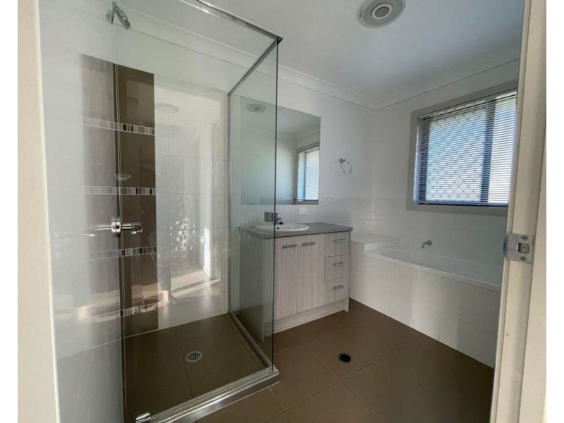 45 Sheridan Street, Chinchilla QLD 4413