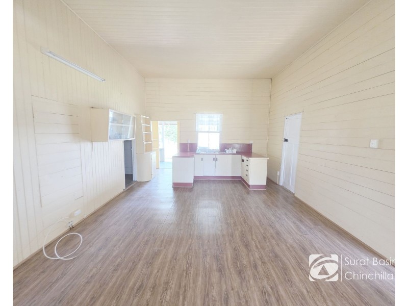 6 KINNOUL STREET, Taroom QLD 4420