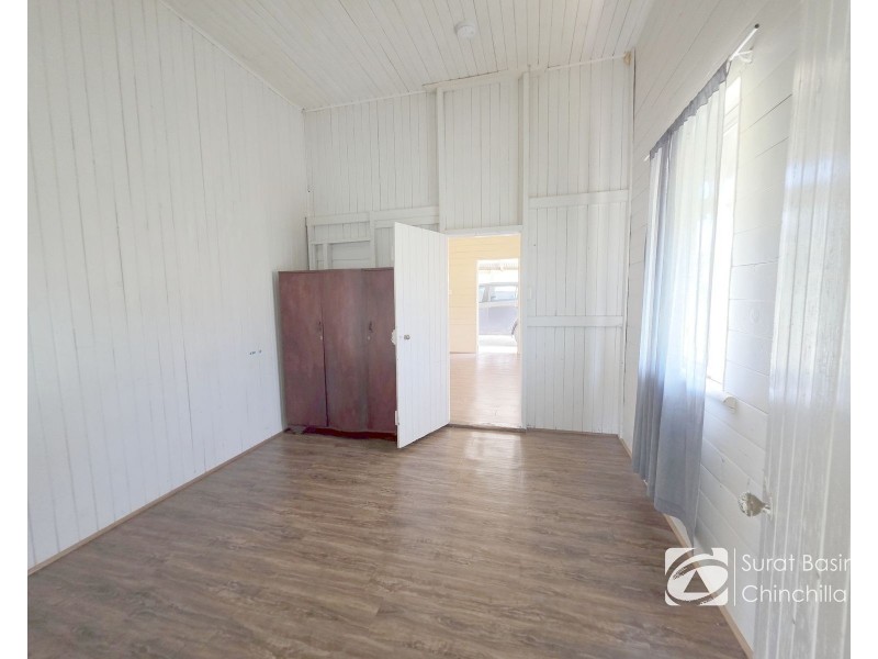 6 KINNOUL STREET, Taroom QLD 4420