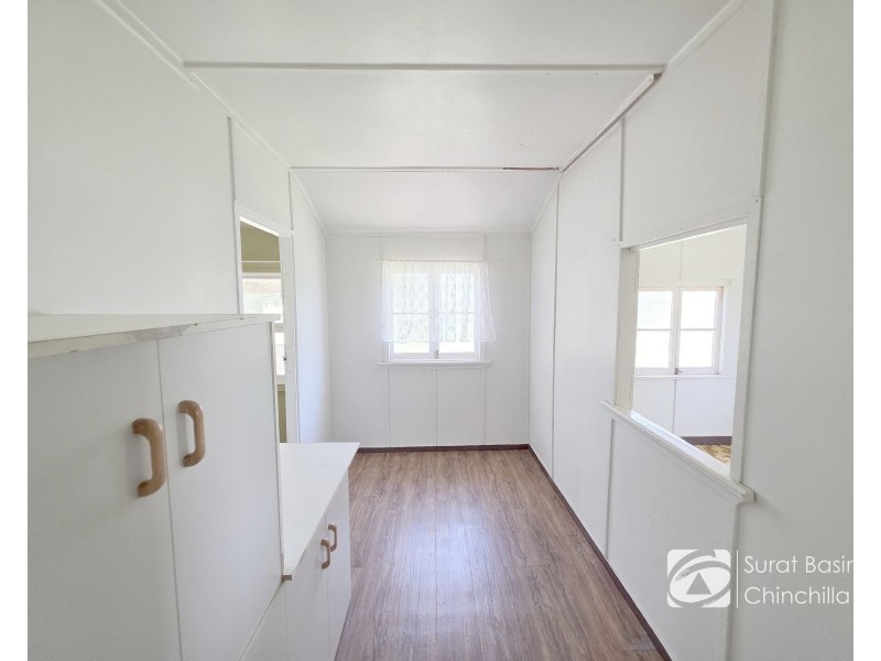 6 KINNOUL STREET, Taroom QLD 4420