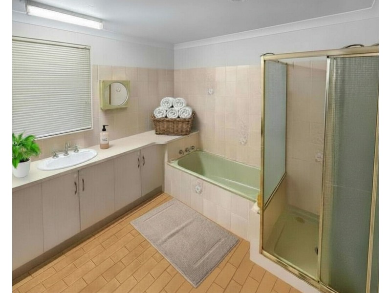 32 Barber Street, Chinchilla QLD 4413