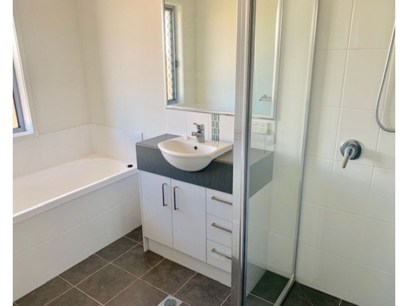 10 Brennan Place, Chinchilla QLD 4413