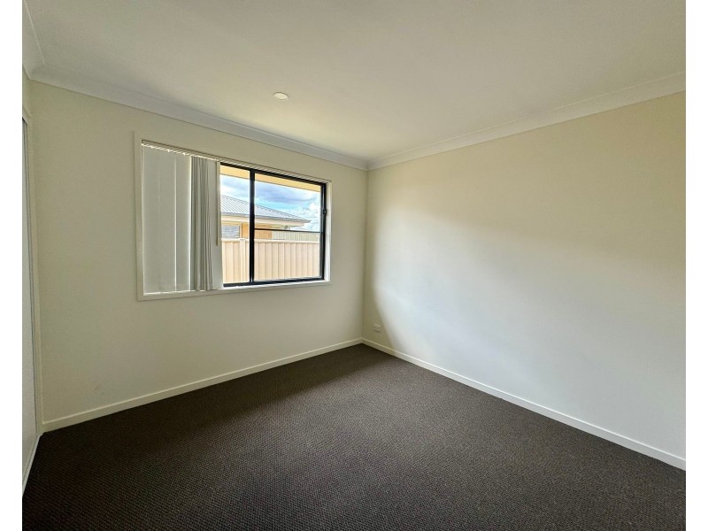 8 Mckenzie Street, Chinchilla QLD 4413