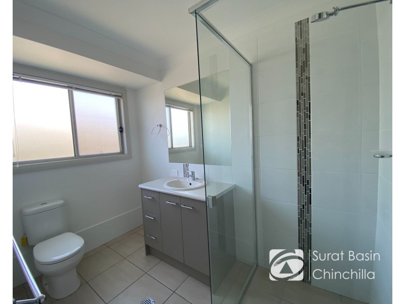 5/104-106 Windmill Road, Chinchilla QLD 4413