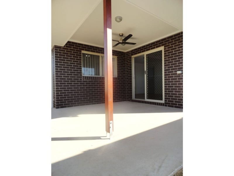 5/104-106 Windmill Road, Chinchilla QLD 4413