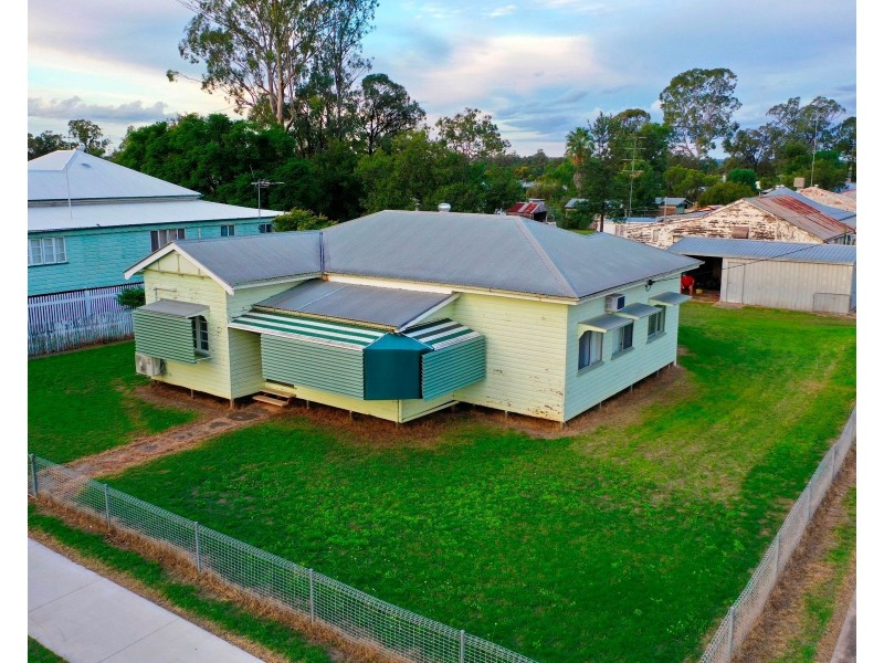 56 Dawson Street, Miles QLD 4415