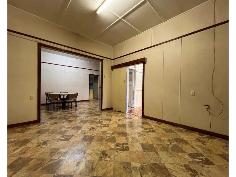 56 Dawson Street, Miles QLD 4415