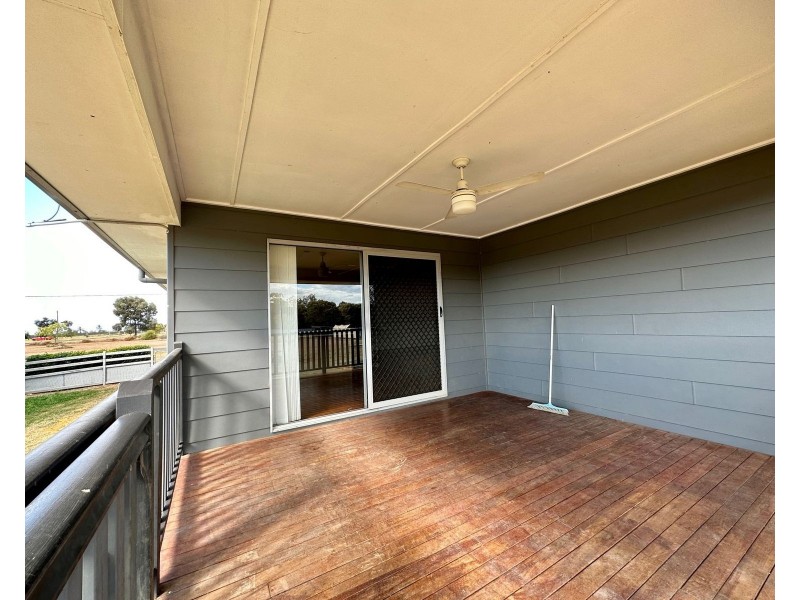 44 Ainsworth Street, Chinchilla QLD 4413