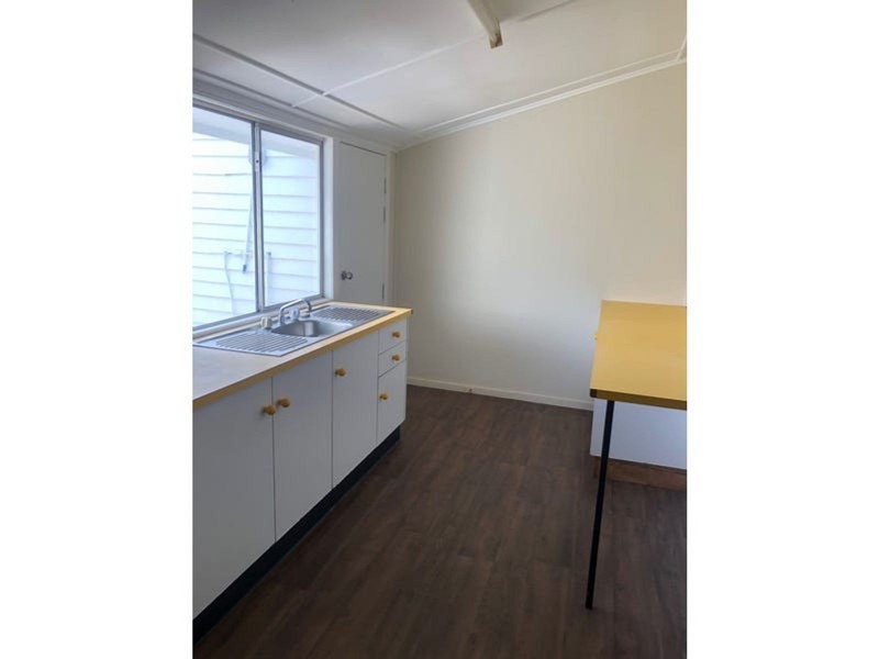 2/14 Claydon, Chinchilla QLD 4413