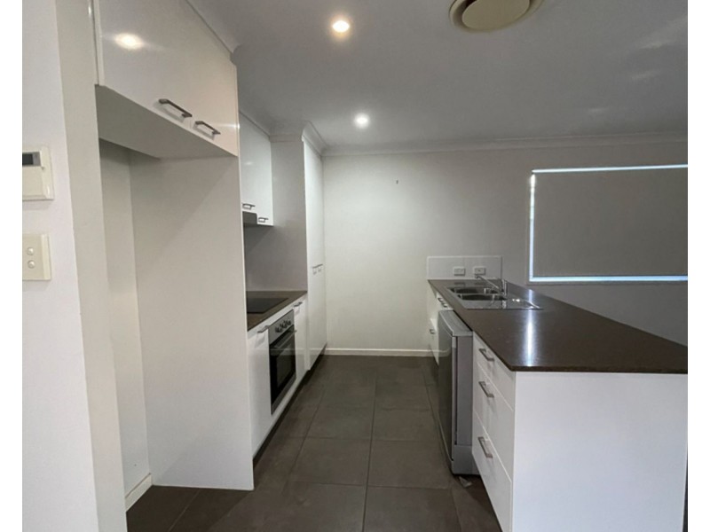 1/17 Barnsley Street, Chinchilla QLD 4413