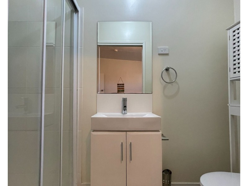 3/15 Eleanor Street, Miles QLD 4415