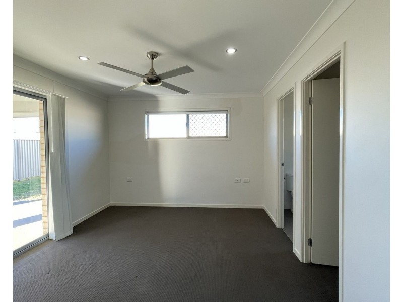17 Archer Street, Chinchilla QLD 4413