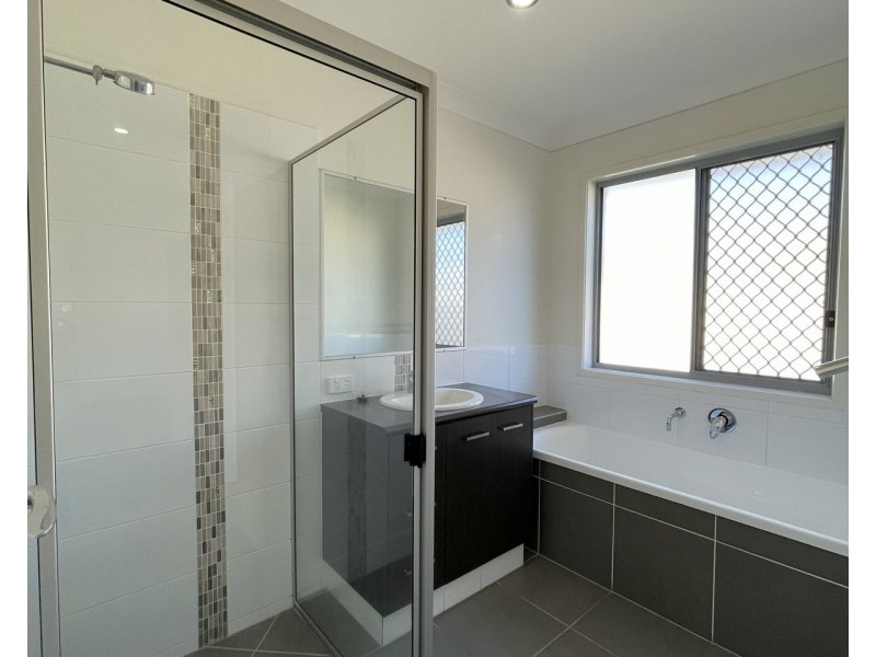17 Archer Street, Chinchilla QLD 4413