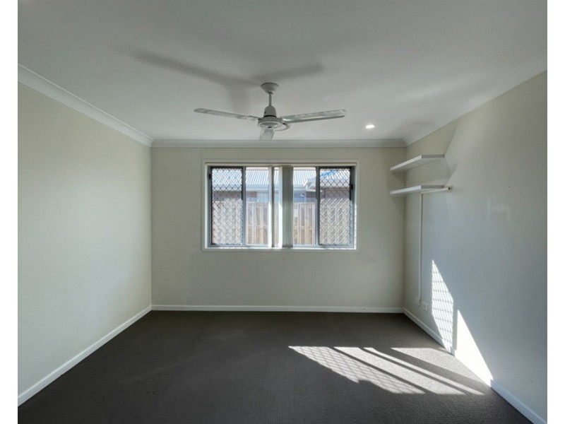 10 Hughes Avenue, Chinchilla QLD 4413
