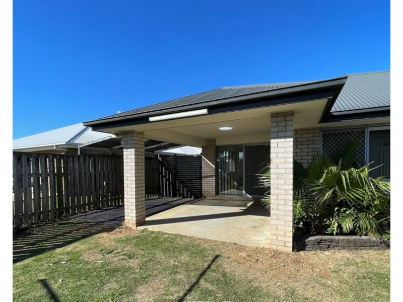 10 Hughes Avenue, Chinchilla QLD 4413