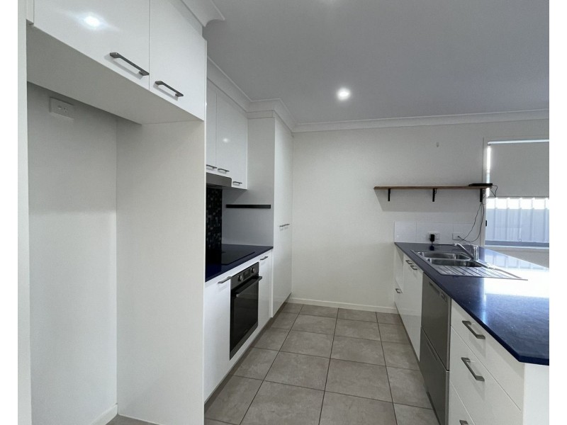 1/13 BARNSLEY STREET, Chinchilla QLD 4413