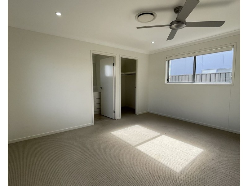 1/13 BARNSLEY STREET, Chinchilla QLD 4413