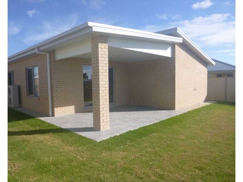 32 Bridgeman Parade, Chinchilla QLD 4413