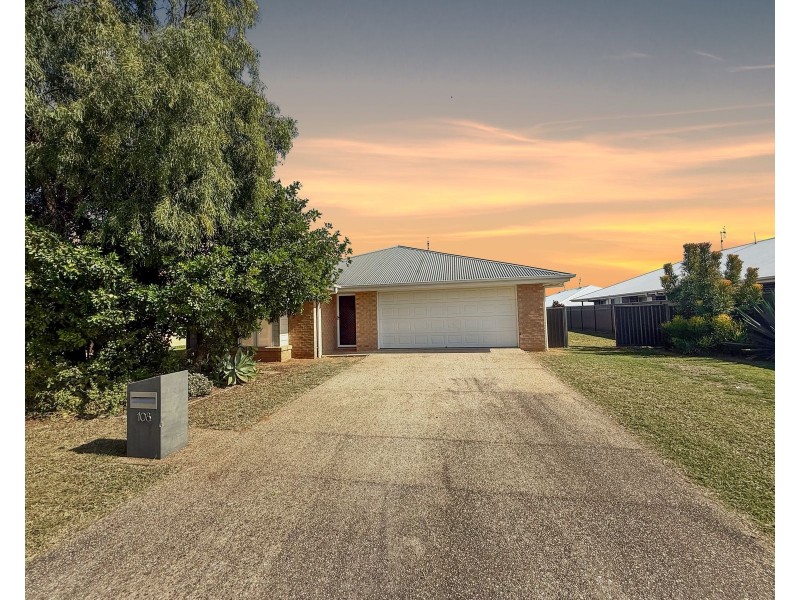 108 Windmill Road, Chinchilla QLD 4413