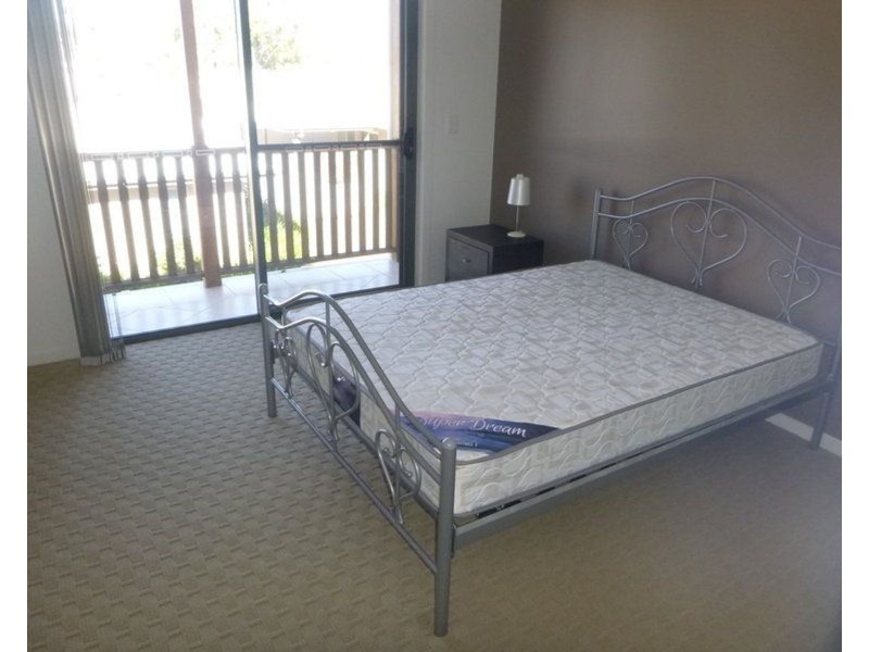 3/6 Holland Street, Chinchilla QLD 4413