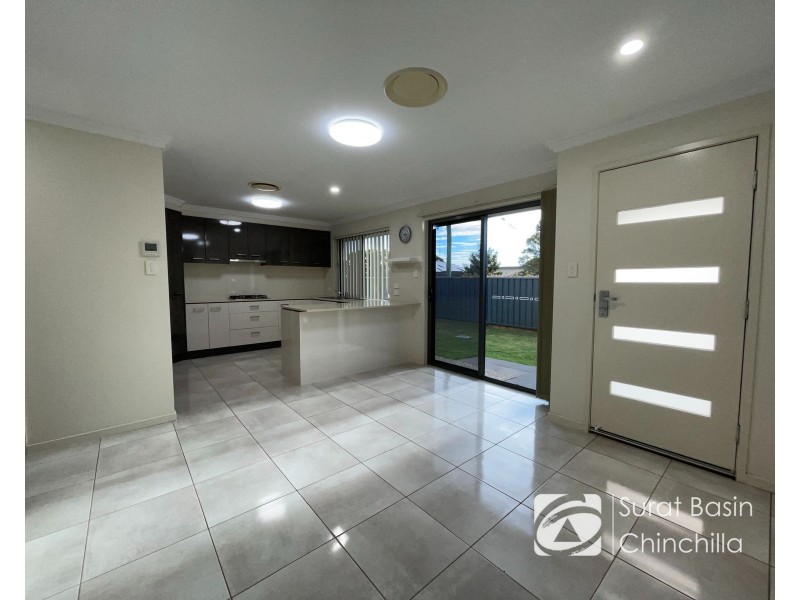 1/12 Birkett Street, Chinchilla QLD 4413