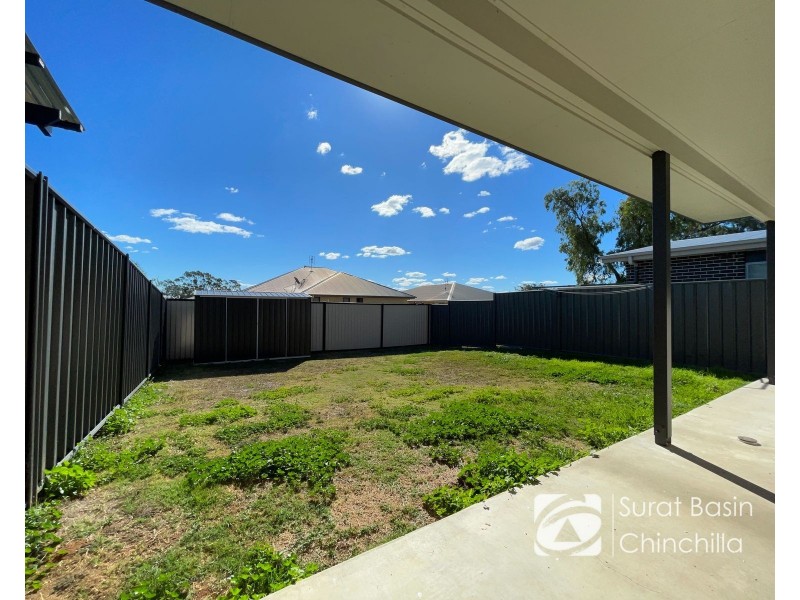 2/9 Hurse Street, Chinchilla QLD 4413