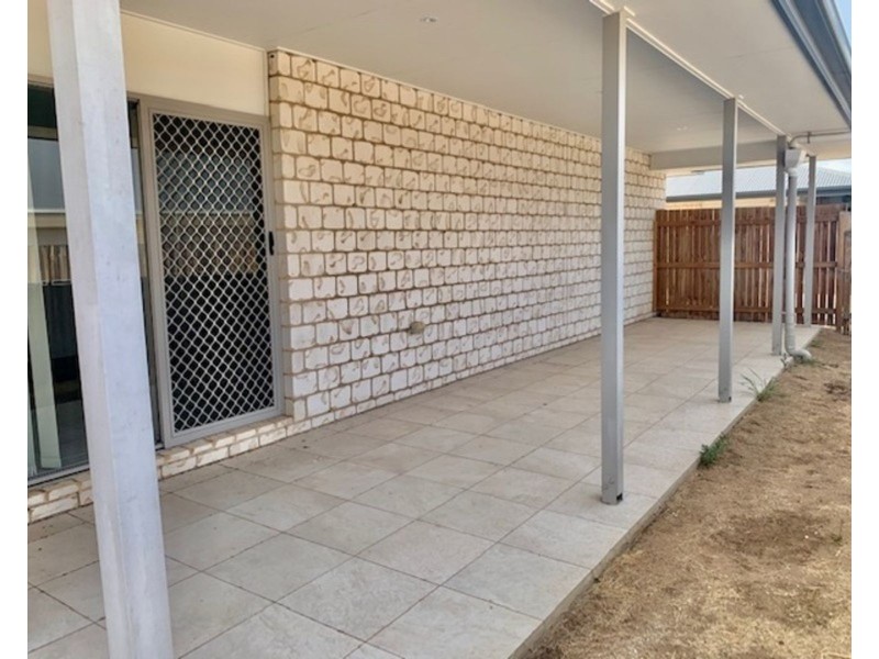 4/15 Dudley Street, Chinchilla QLD 4413