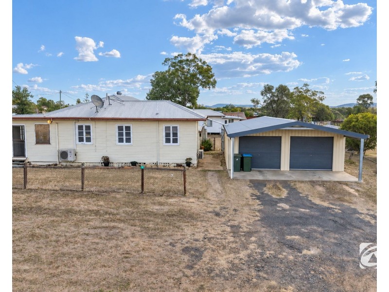 9 WOLSEY STREET, Taroom QLD 4420