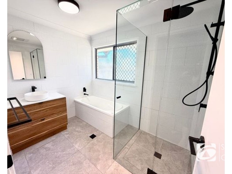 21 Freeman Close, Chinchilla QLD 4413