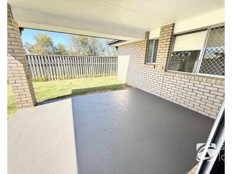 21 Freeman Close, Chinchilla QLD 4413