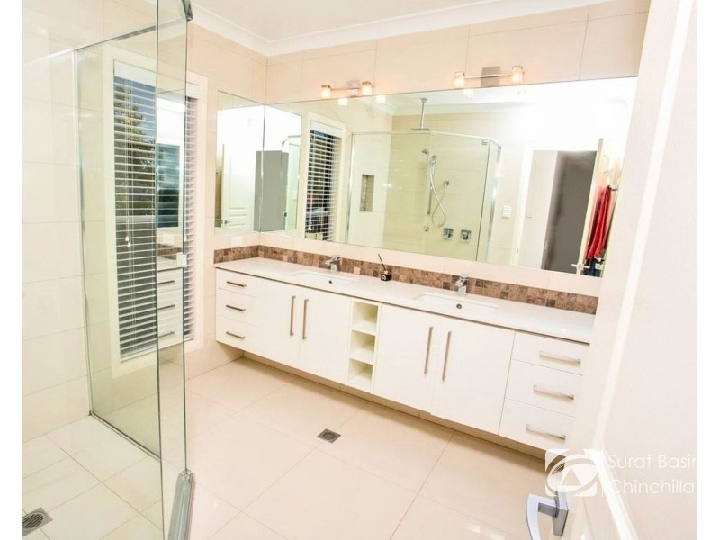 53 Beasley Street, Chinchilla QLD 4413