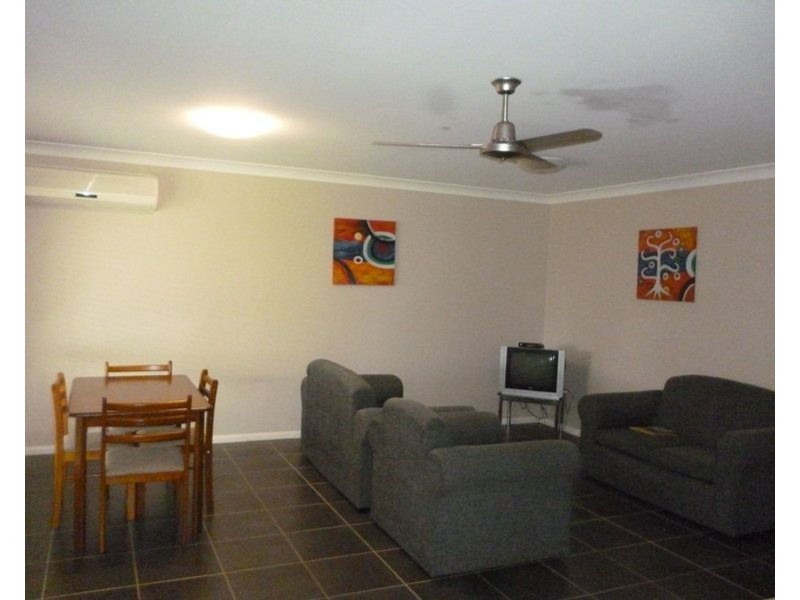 1/101 Zeller Street, Chinchilla QLD 4413