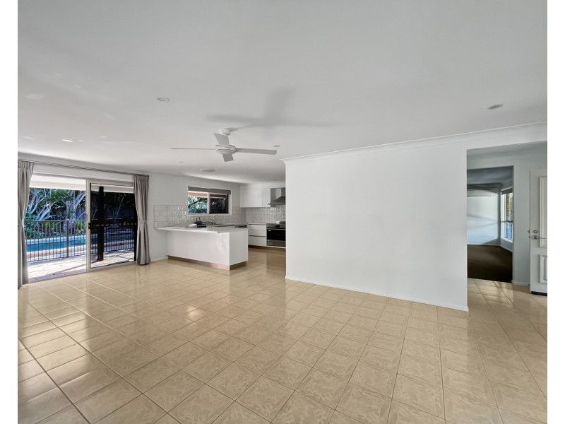 25 Valley Court, Ewingsdale NSW 2481