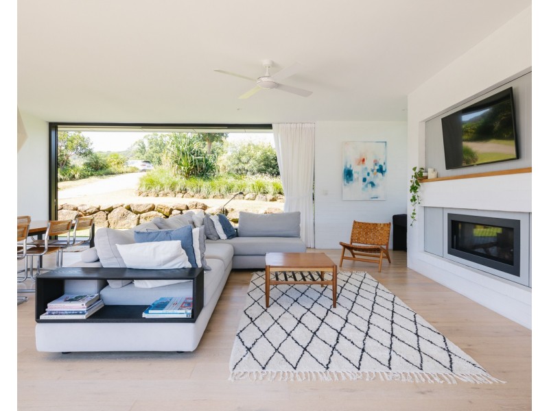 11 Koala Close, Ewingsdale NSW 2481