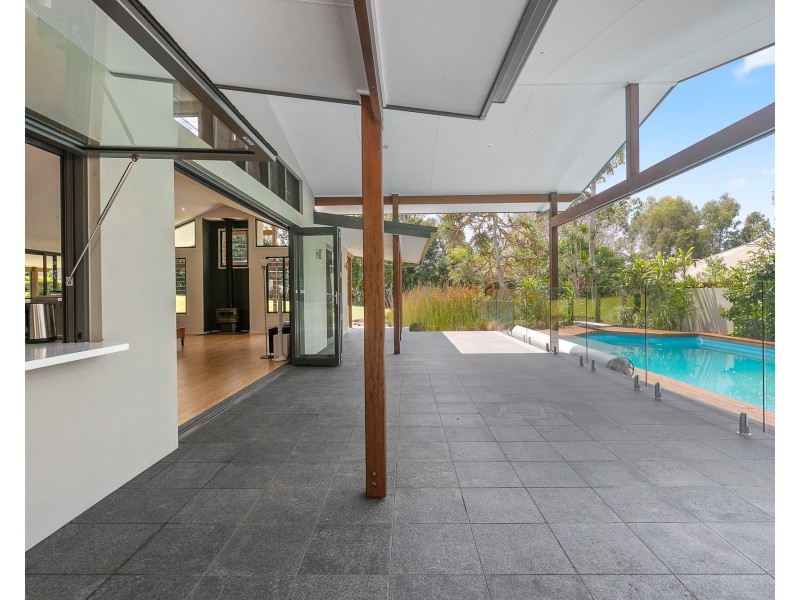 20 Taylors Lane, Ewingsdale NSW 2481