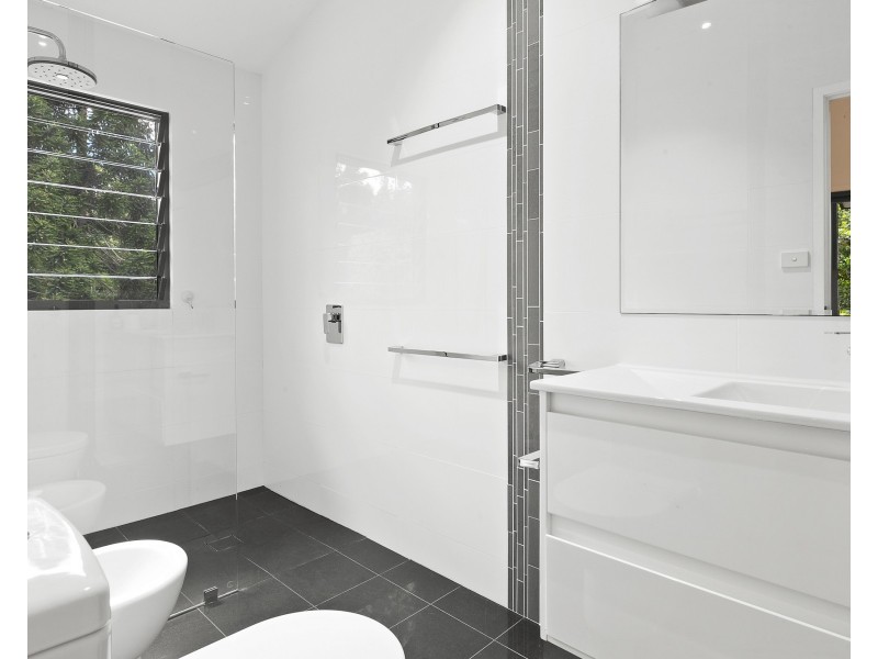 20 Taylors Lane, Ewingsdale NSW 2481