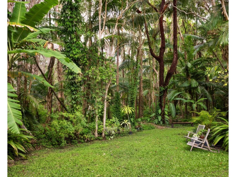 245 Broken Head Road, Suffolk Park NSW 2481