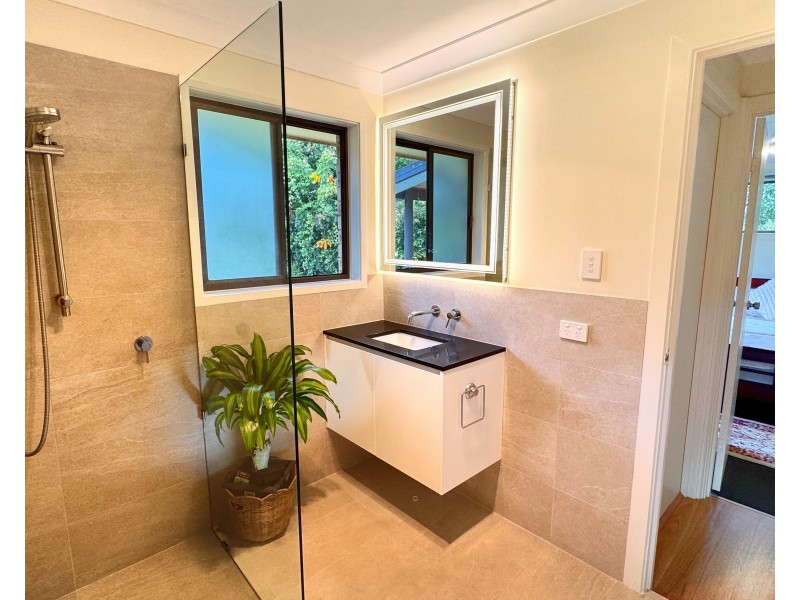 3 Palm Tree Crescent, Bangalow NSW 2479
