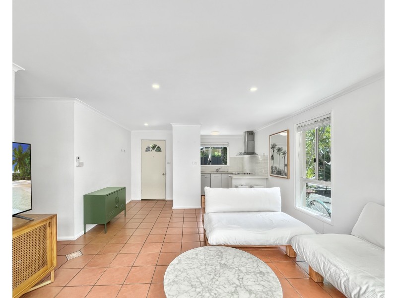 2/182 Broken Head Road, Suffolk Park NSW 2481