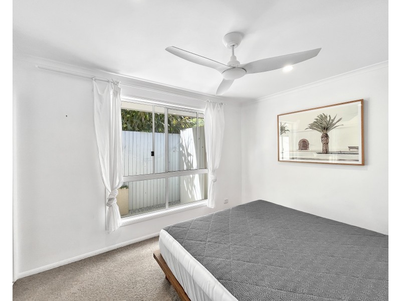 2/182 Broken Head Road, Suffolk Park NSW 2481