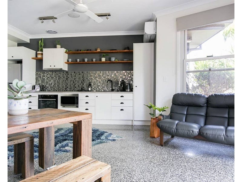 5 Hoop Pine Lane, Suffolk Park NSW 2481